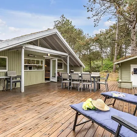 Stunning In With Kitchen Romo