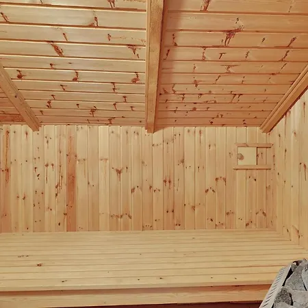 Stunning In With Kitchen 펜션