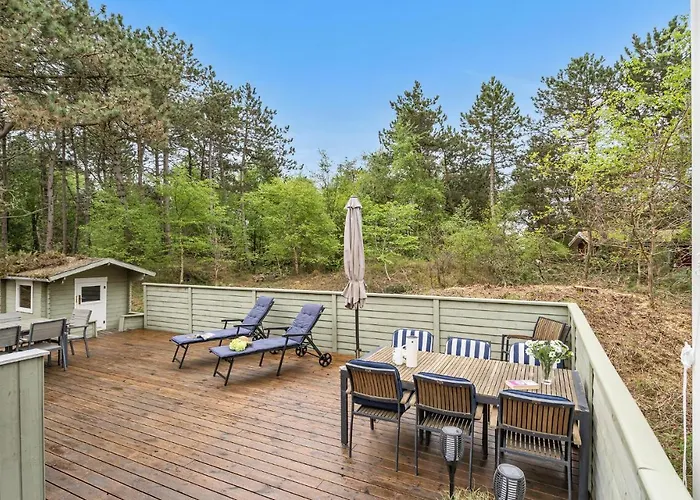 Stunning In With Kitchen Romo